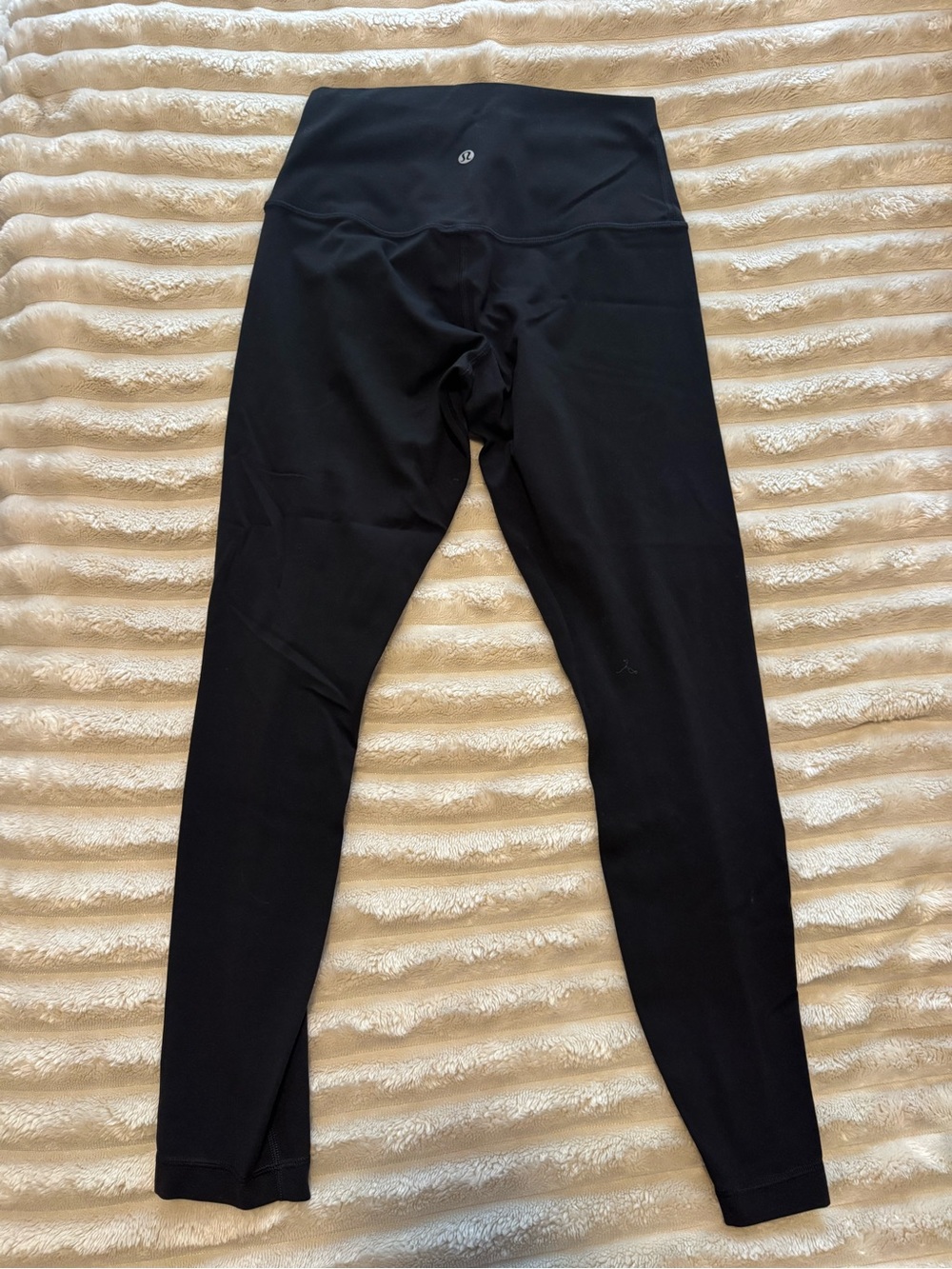 Lululemon align leggings 25” - Picture 2 of 4